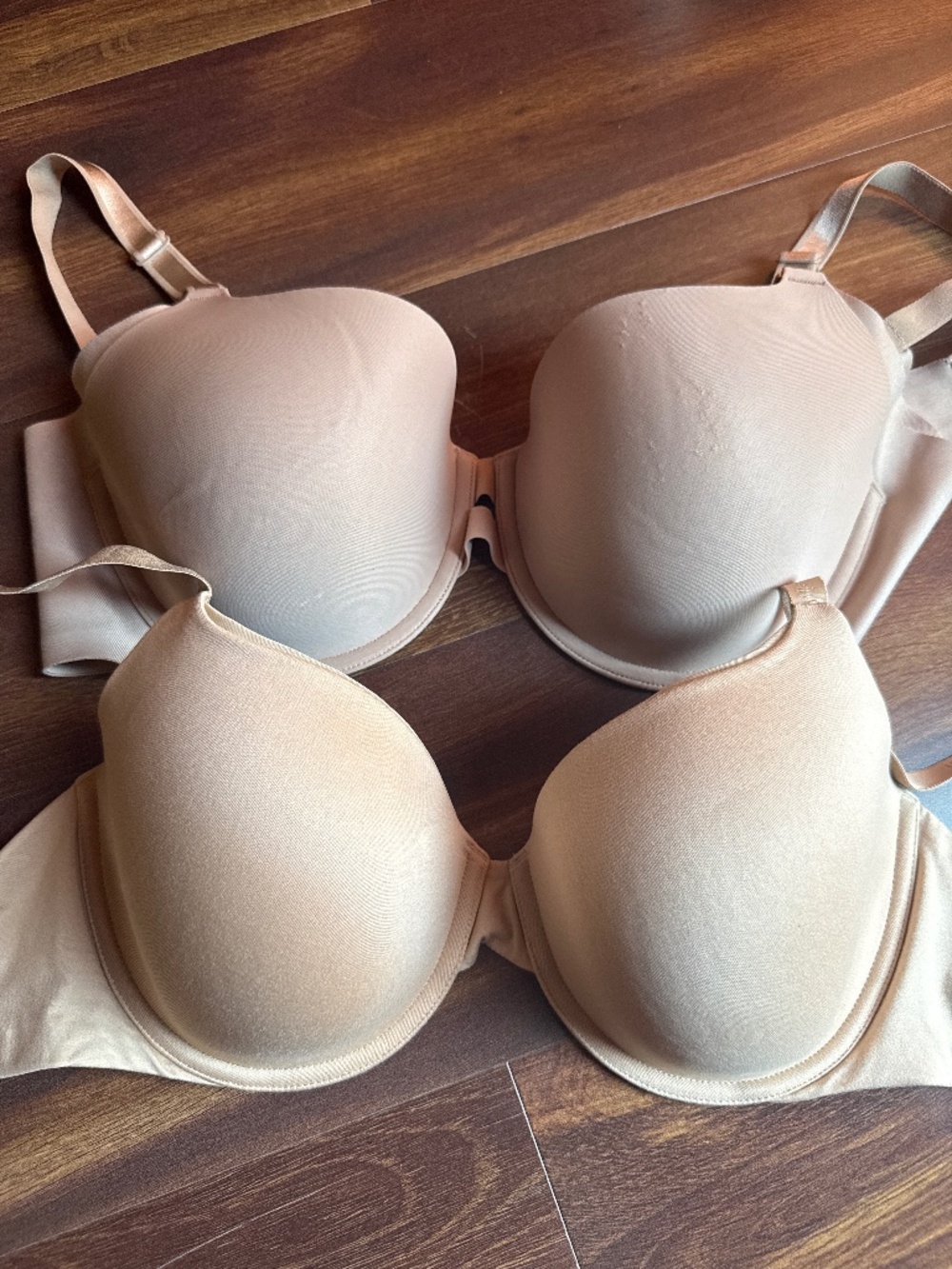 BUNDLE of 2 Underwire Bras Size 36D